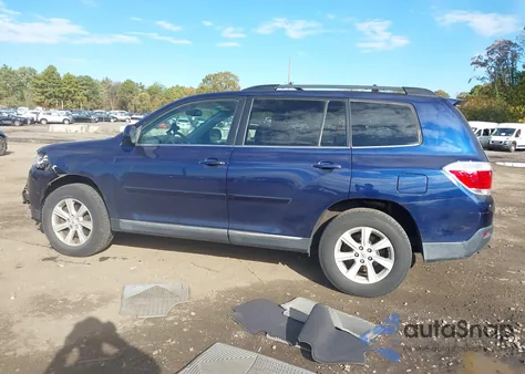 2012 Toyota Highlander Se V6 из США, поврежденный, VIN 5TDBK3EH9CS153111